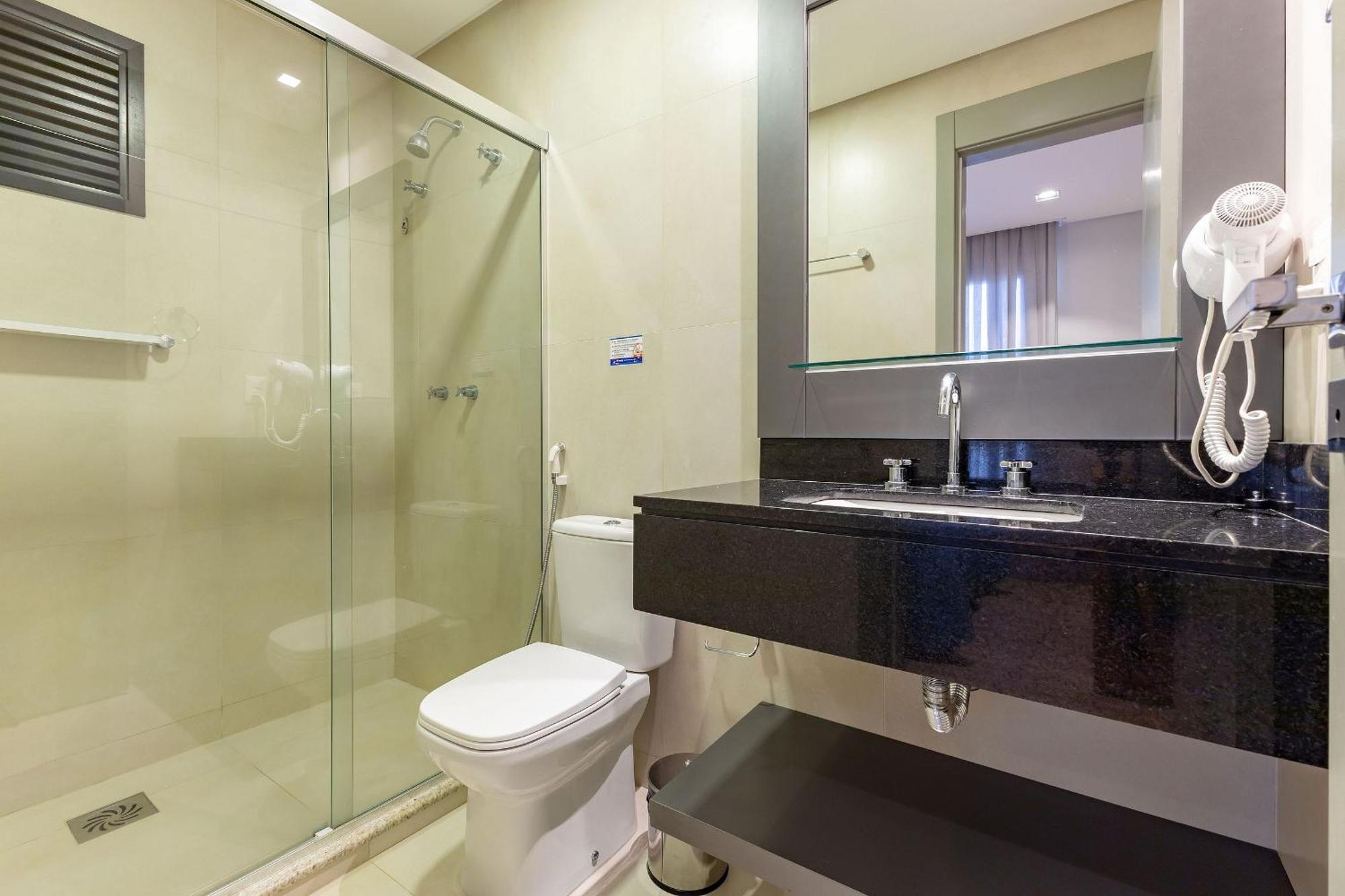 Confortavel Loft Em Condominio Com Piscina Bombinhas Buitenkant foto